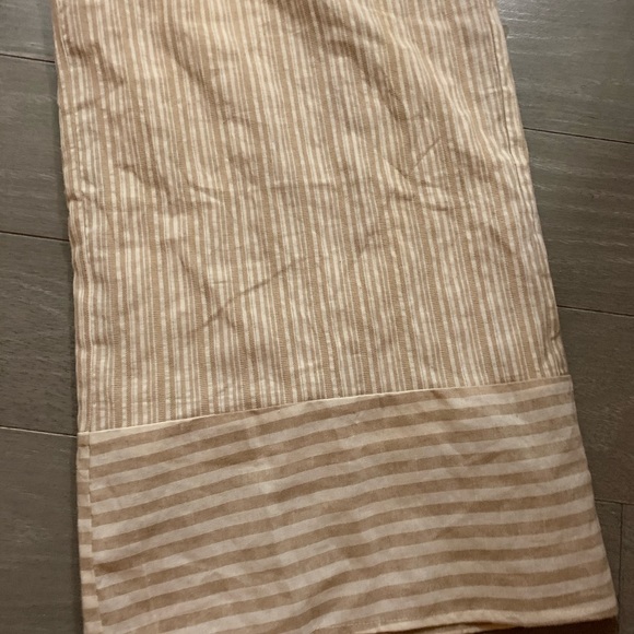 Last day 💔
Striped wide leg pants - Picture 3 of 5